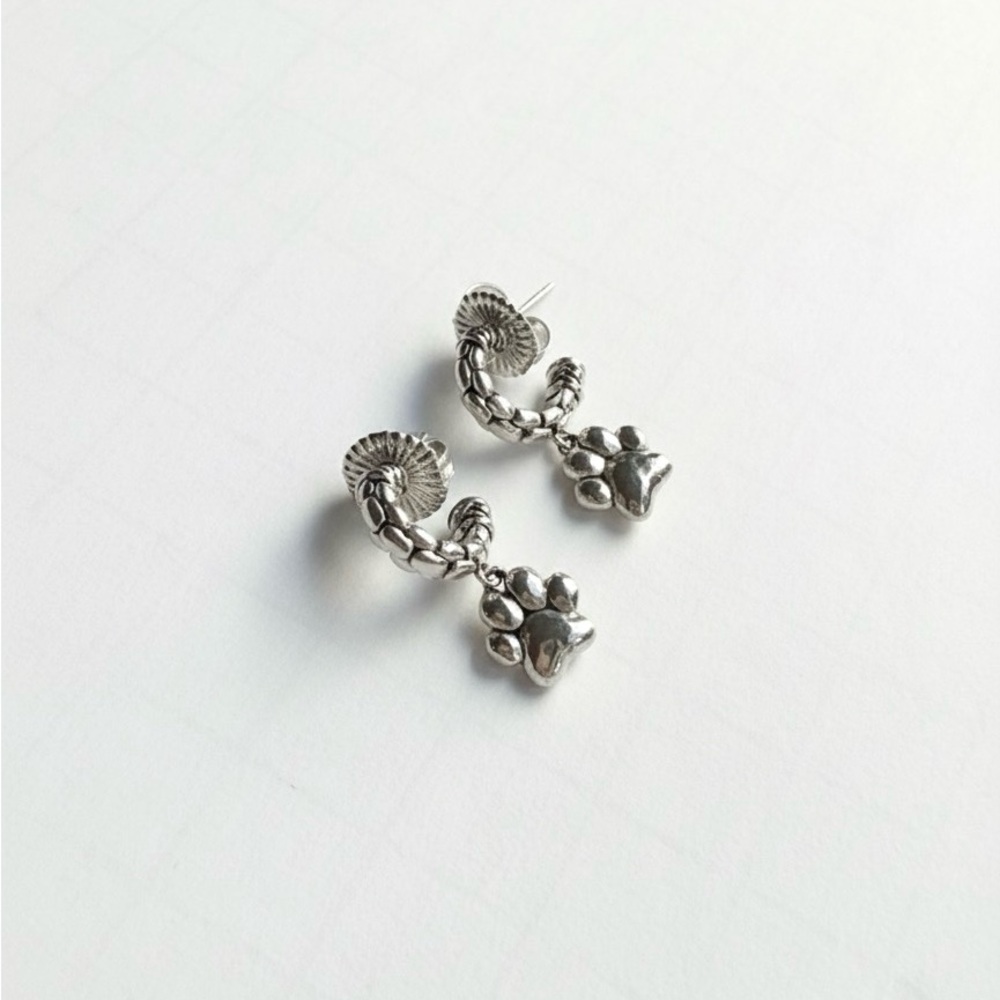 JAI Sterling Silver Paw Symbol of Love Earrings (NEW)